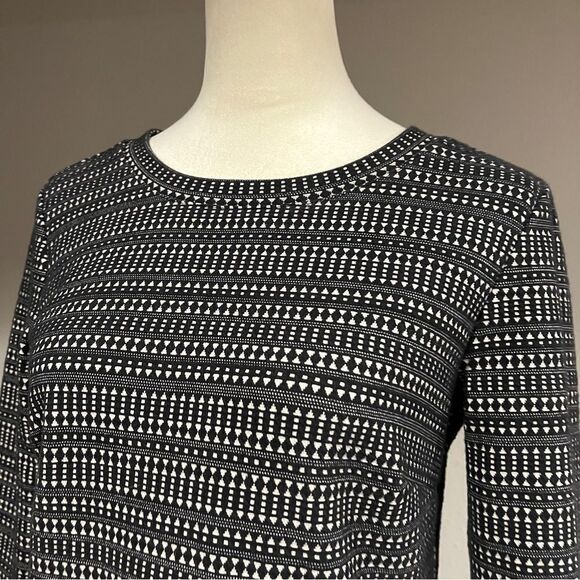 Loft Chic Black and White Patterned long sleeve fit and flare Dress Size small - Picture 2 of 11